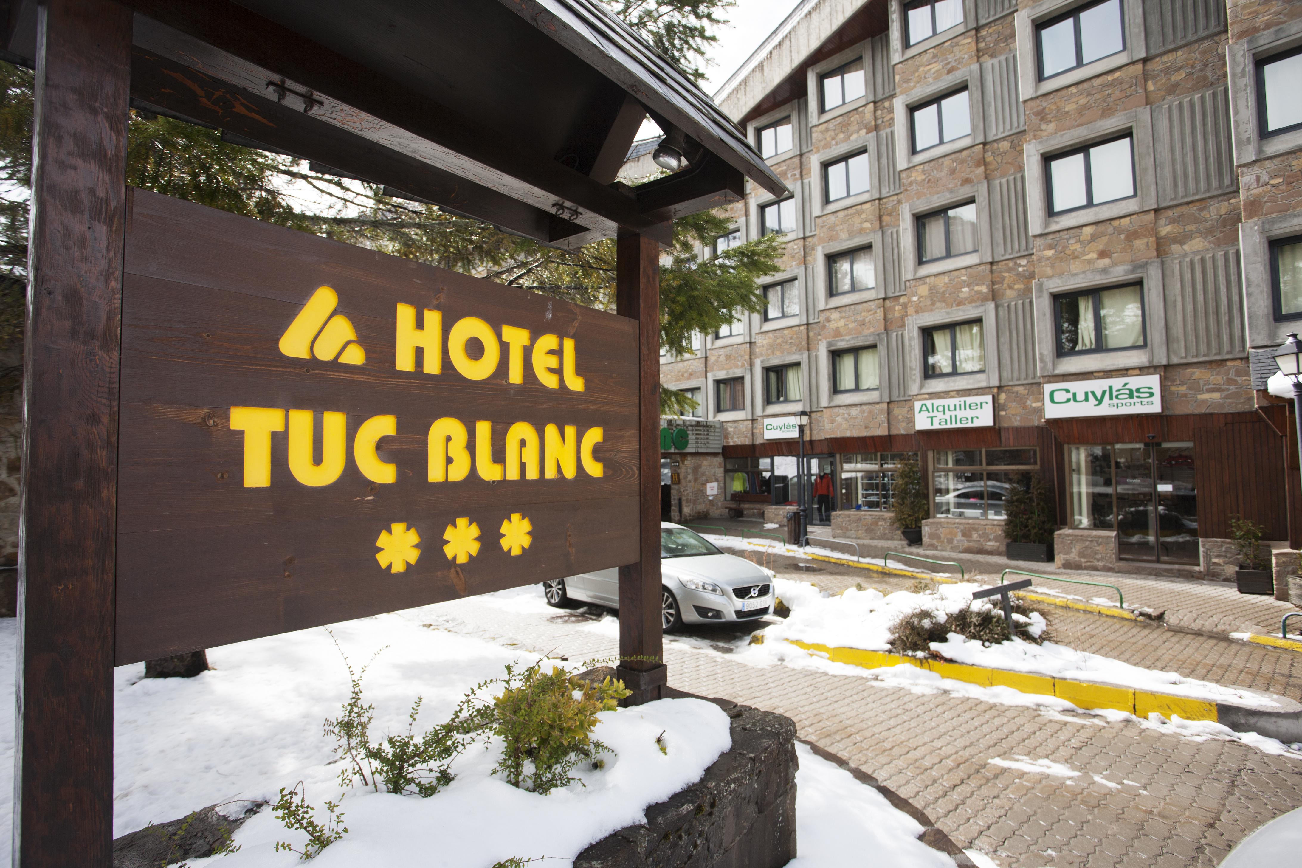 Hotel Tuc Blanc Baqueira Beret Esterno foto