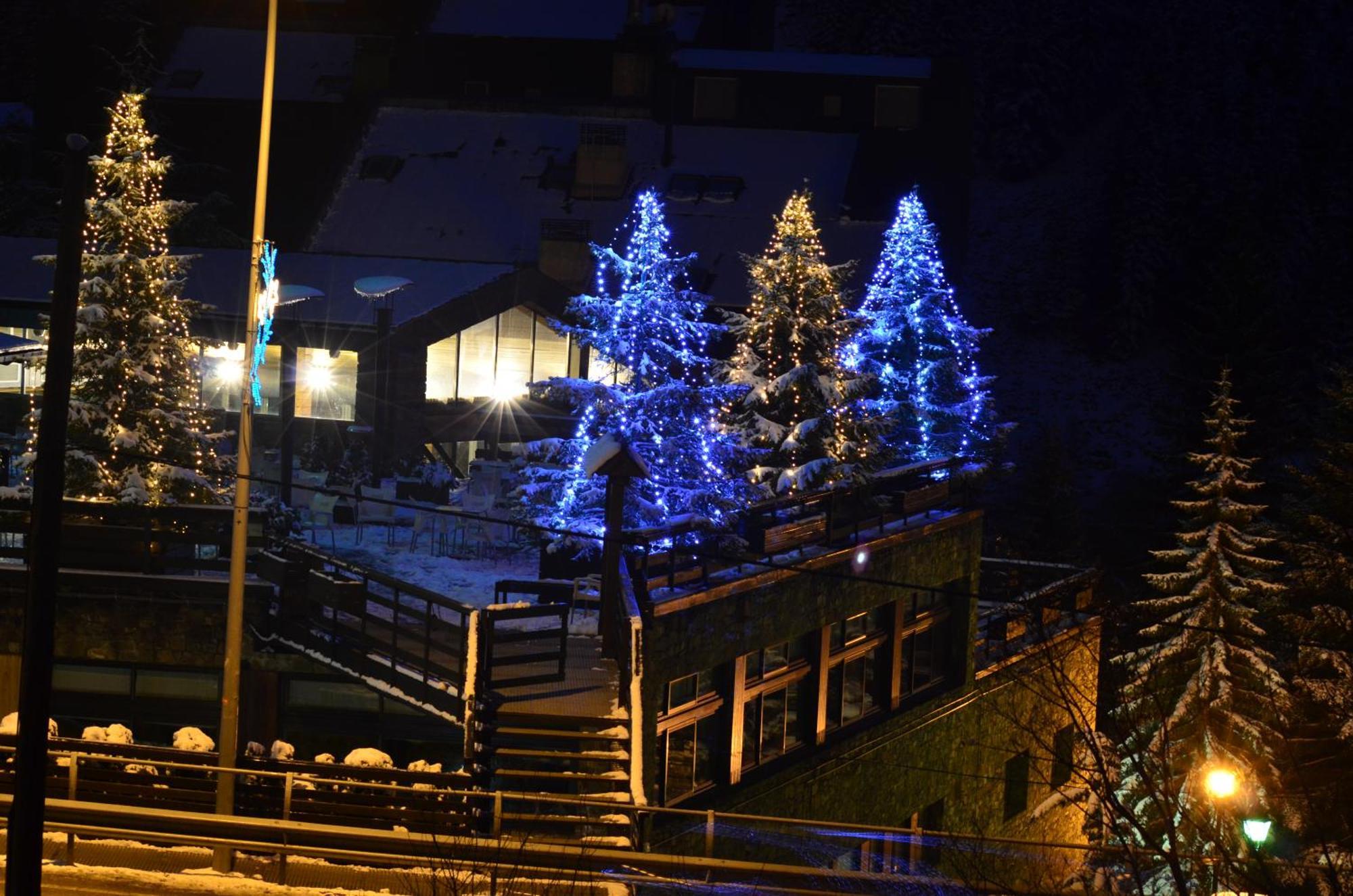 Hotel Tuc Blanc Baqueira Beret Esterno foto