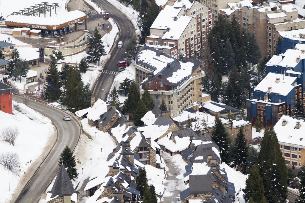 Hotel Tuc Blanc Baqueira Beret Esterno foto