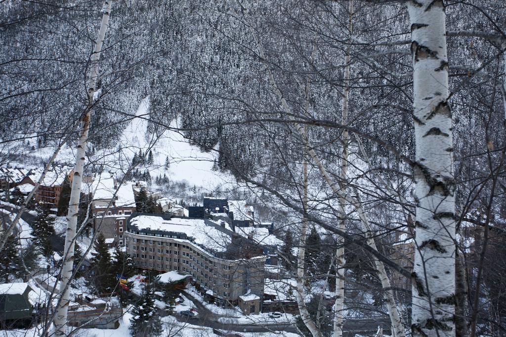 Hotel Tuc Blanc Baqueira Beret Esterno foto