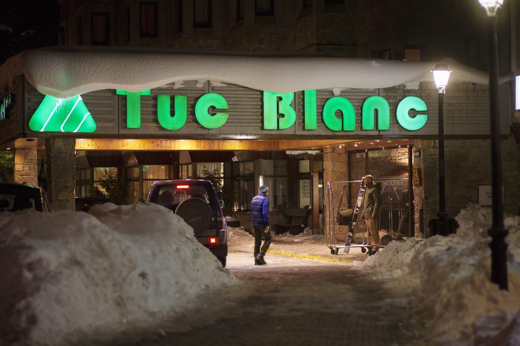 Hotel Tuc Blanc Baqueira Beret Esterno foto